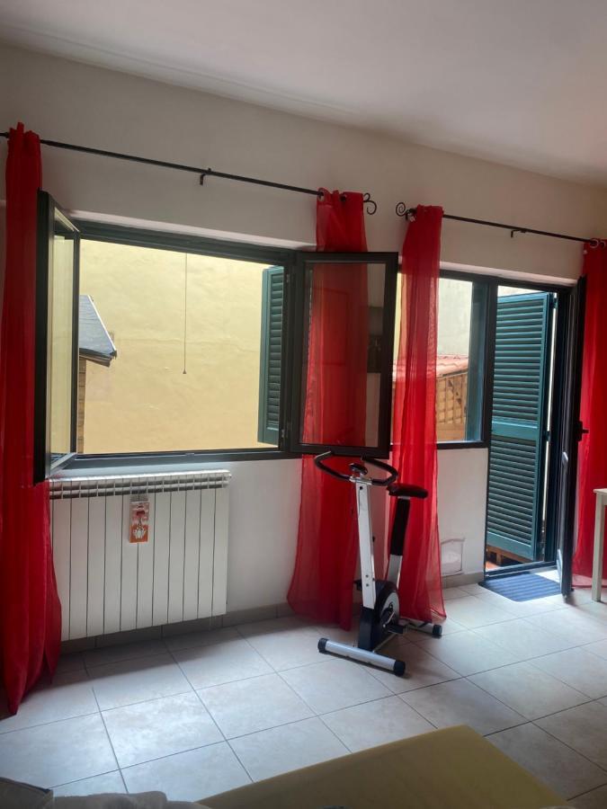 Appartamento Indipendente Con Giardino Fralu Florencia Exterior foto