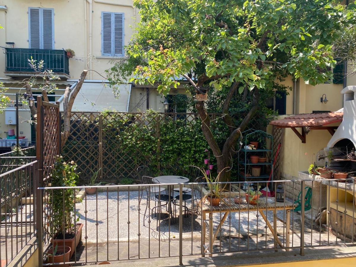 Appartamento Indipendente Con Giardino Fralu Florencia Exterior foto
